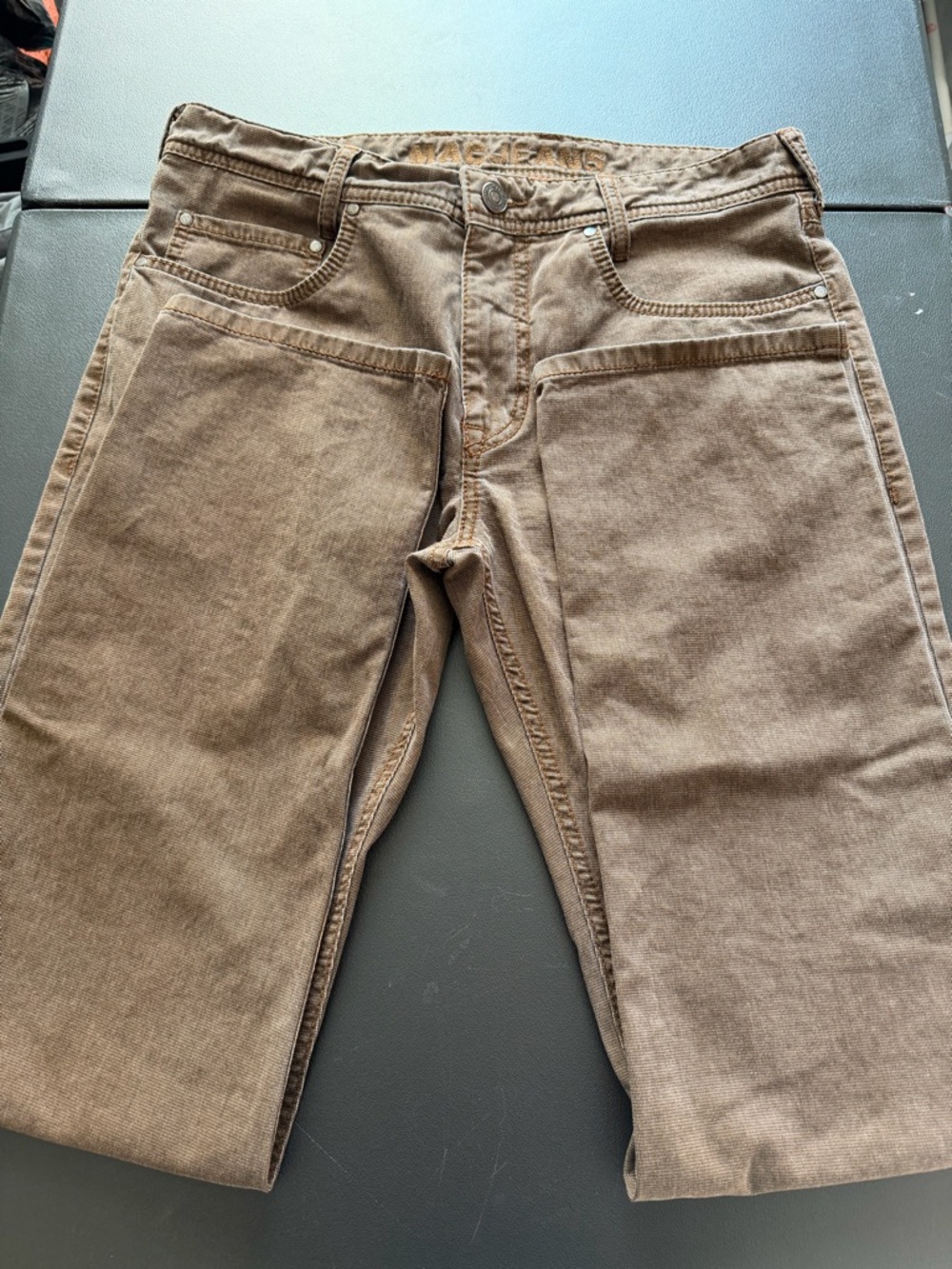 Men's Straight Fit Chino Pants in Brown